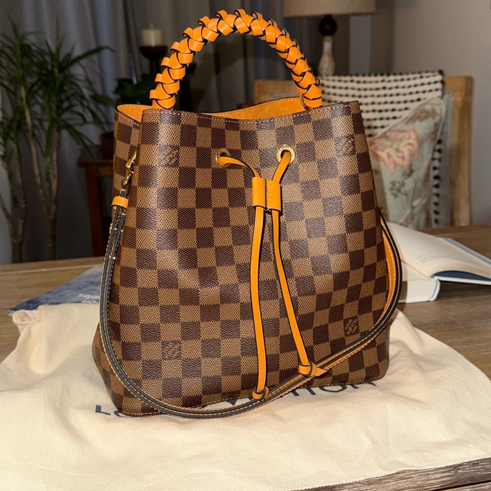 SOLD Louis Vuitton RARE Neonoe in Safran with top handle